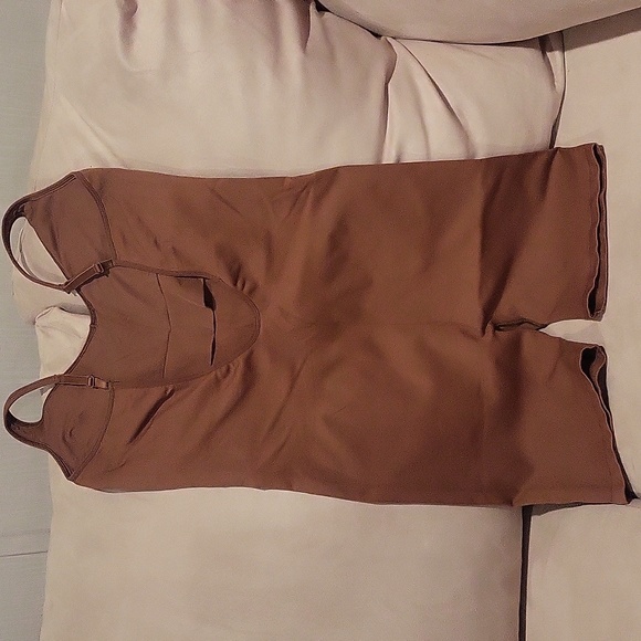 Pink Seamless Workout Onesie - Picture 2 of 3